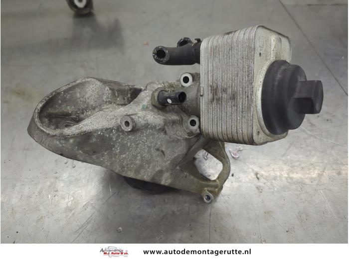 Gebrauchte Ölkühler Porsche Cayenne (9PA) 3.2 V6 24V Preis auf Anfrage angeboten von Autodemontage M.J. Rutte B.V.