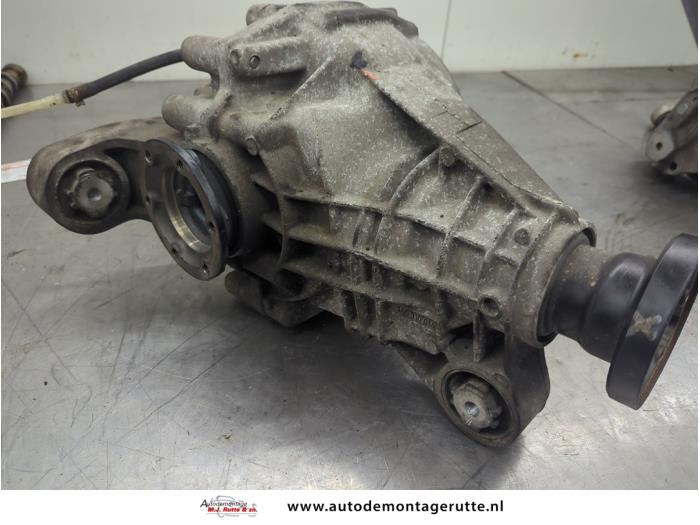 Usagé Différentiel arrière Porsche Cayenne (9PA) 3.2 V6 24V Prix sur demande proposé par Autodemontage M.J. Rutte B.V.