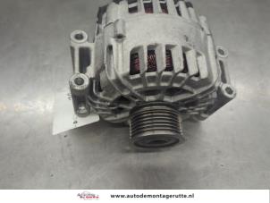 Dynamo van een Audi A4 Avant (B6) 1.8 T 20V Quattro 2004