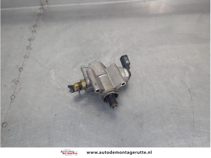 Begagnade Högtryckspump Volkswagen Golf V (1K1) 1.6 FSI 16V Pris på förfrågan erbjuds av Autodemontage M.J. Rutte B.V.