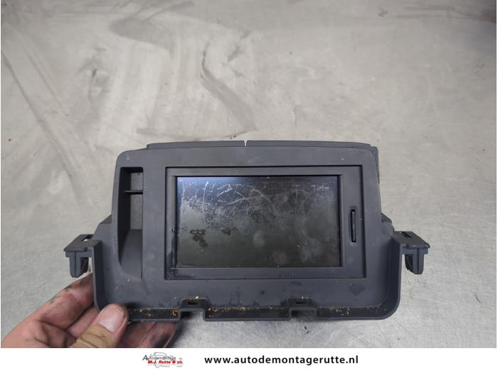 Begagnade Innerdisplay Renault Megane III Berline (BZ) 1.5 dCi 90 Pris på förfrågan erbjuds av Autodemontage M.J. Rutte B.V.