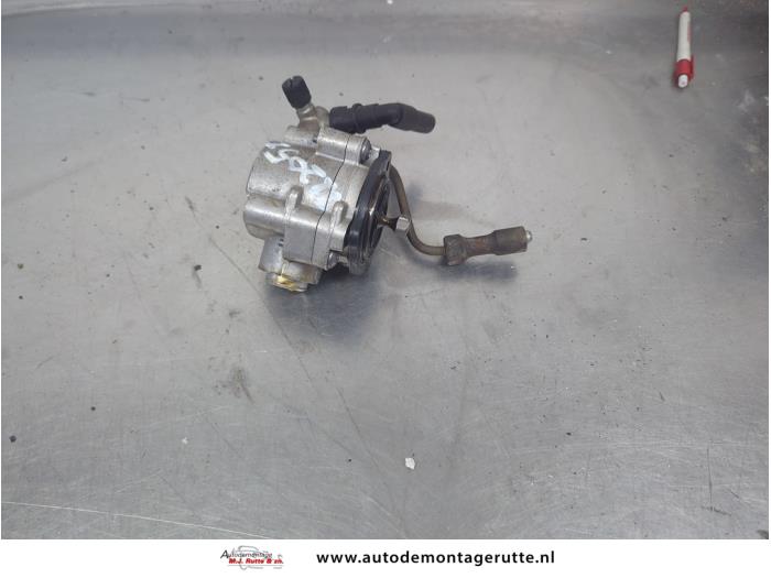 Begagnade Högtryckspump Opel Vectra C Caravan 2.2 DIG 16V Pris € 350,00 Marginaltabell erbjuds av Autodemontage M.J. Rutte B.V.