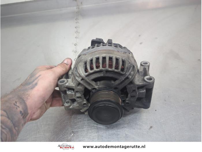 Dynamo Audi A4 (B8), 2007 / 2015 1.8 TFSI 16V, Limousine, 4-tr, Benzin, 1.798cc, 88kW (120pk), FWD, CABA, 2008-01 / 2008-05, 8K2 (Gebraucht)