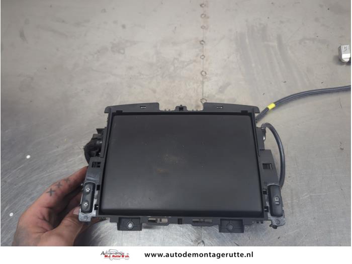 Begagnade Innerdisplay Peugeot 5008 I (0A/0E) 1.6 THP 16V Pris på förfrågan erbjuds av Autodemontage M.J. Rutte B.V.