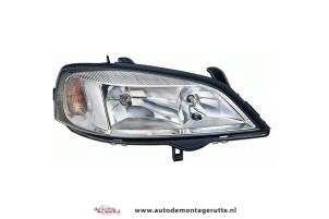 New Headlight, right Opel Astra G (F07) 1.6 16V Price on request offered by Autodemontage M.J. Rutte B.V.