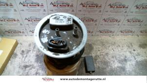 Usados Bomba eléctrica de combustible Seat Ibiza II (6K1) 1.4 CL,CLX,S,a la Mode,Latino Precio de solicitud ofrecido por Autodemontage M.J. Rutte B.V.