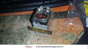 Used Relay Mercedes E Combi (S124) 280 TE 24V Price on request offered by Autodemontage M.J. Rutte B.V.