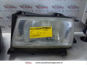 Used Headlight, left Fiat Scudo (220Z) 1.9 D Price on request offered by Autodemontage M.J. Rutte B.V.