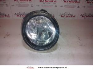 Used Fog light, front left Renault Clio II (BB/CB) 1.2 16V Price on request offered by Autodemontage M.J. Rutte B.V.