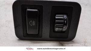 Used Light switch Toyota Starlet (EP9) 1.3,XLi,GLi 16V Price on request offered by Autodemontage M.J. Rutte B.V.