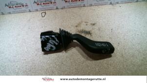 Usados Interruptor de limpiaparabrisas Opel Corsa Precio de solicitud ofrecido por Autodemontage M.J. Rutte B.V.