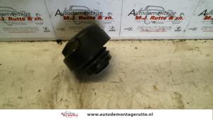 Used Fuel cap Opel Vectra Price on request offered by Autodemontage M.J. Rutte B.V.