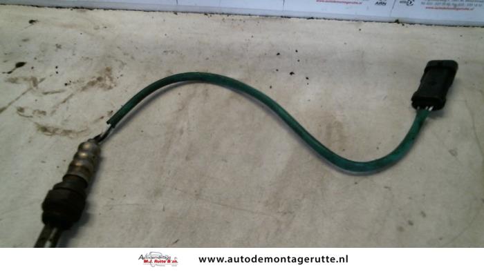 Usados Sonda Lambda Renault Twingo (C06) 1.2 16V Precio de solicitud ofrecido por Autodemontage M.J. Rutte B.V.