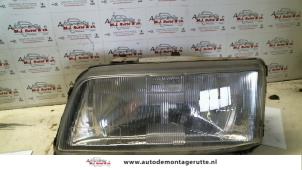Used Headlight, left Fiat Ducato (243/244/245) 2.3 JTD 16V Price on request offered by Autodemontage M.J. Rutte B.V.