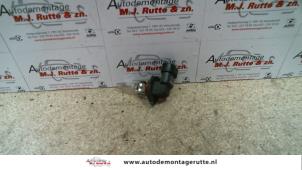 Used Headlight socket Opel Astra Price on request offered by Autodemontage M.J. Rutte B.V.