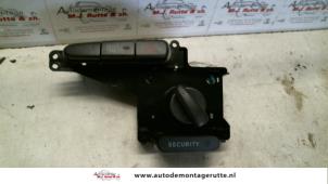 Used Heater switch Toyota Yaris (P1) 1.0 16V VVT-i Price on request offered by Autodemontage M.J. Rutte B.V.