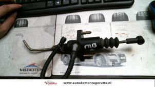 Used Clutch slave cylinder Mercedes A (W168) 1.7 A-170 CDI 16V Price on request offered by Autodemontage M.J. Rutte B.V.