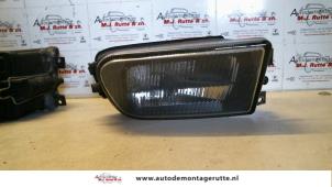 Used Spotlight, right BMW 5 serie Touring (E39) 528i 24V Price on request offered by Autodemontage M.J. Rutte B.V.