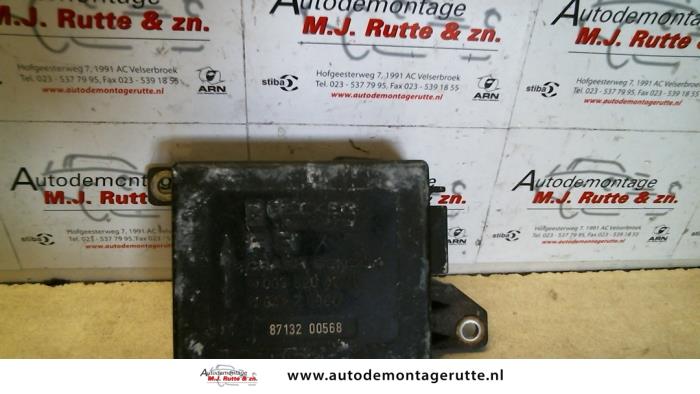 Używane Przekaznik Mercedes 190E/D Cena na żądanie oferowane przez Autodemontage M.J. Rutte B.V.