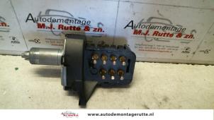 Usados Interruptor de calefacción Mercedes 200 - 500 Precio de solicitud ofrecido por Autodemontage M.J. Rutte B.V.