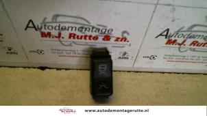 Used Light switch Mercedes 200 - 500 Price on request offered by Autodemontage M.J. Rutte B.V.