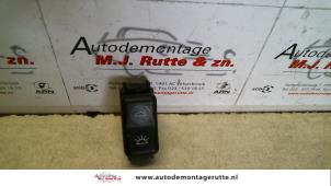 Gebrauchte Licht Schalter Mercedes 300E/D/CE Preis auf Anfrage angeboten von Autodemontage M.J. Rutte B.V.