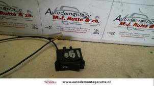 Used Fog light switch Mercedes 200 - 500 Price on request offered by Autodemontage M.J. Rutte B.V.