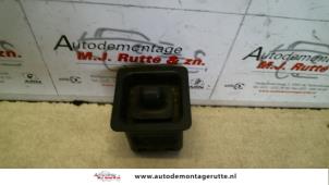Gebrauchte Spiegel Schalter Mercedes 260SE-600SEL Preis auf Anfrage angeboten von Autodemontage M.J. Rutte B.V.