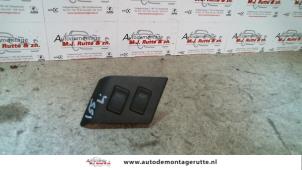 Used Multi-functional window switch Alfa Romeo 155 Price on request offered by Autodemontage M.J. Rutte B.V.