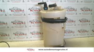 Used Electric fuel pump Hyundai Elantra III 1.6i GL,GLS Price on request offered by Autodemontage M.J. Rutte B.V.