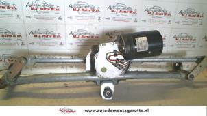 Used Wiper motor + mechanism Seat Toledo (1M2) 2.3 V5 Price on request offered by Autodemontage M.J. Rutte B.V.