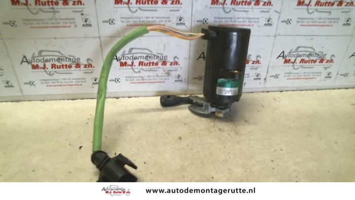 Begagnade Gaspedalsensor Seat Cordoba Facelift (6C2/6K2) 1.4 16V Pris på förfrågan erbjuds av Autodemontage M.J. Rutte B.V.