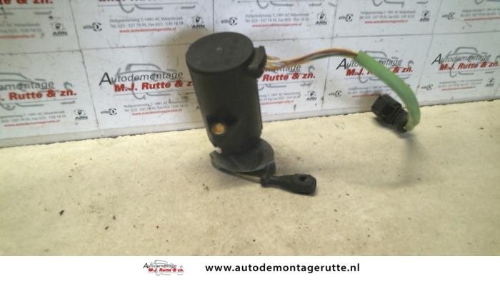 Gaspedalposition Sensor van een Seat Cordoba Facelift (6C2/6K2) 1.4 16V 2001