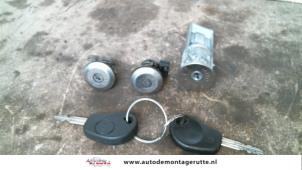 Used Ignition lock + key Citroen Saxo 1.1i X,SX Price on request offered by Autodemontage M.J. Rutte B.V.