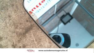 Gebrauchte Spiegelglas rechts BMW 7 serie (E38) 730i/iL V8 32V Preis auf Anfrage angeboten von Autodemontage M.J. Rutte B.V.