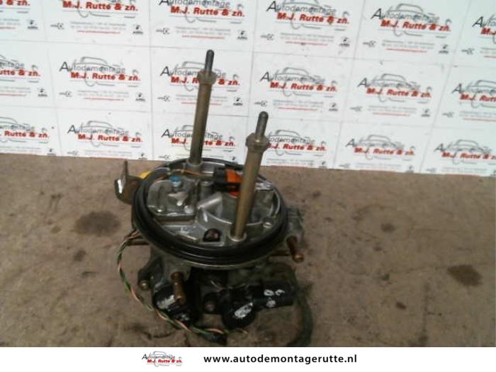 Używane Gaznik Fiat Cinquecento 0.9 i.e. S Cena na żądanie oferowane przez Autodemontage M.J. Rutte B.V.