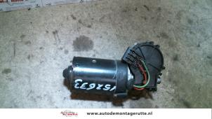 Used Front wiper motor Seat Ibiza II Facelift (6K1) 1.6 Price on request offered by Autodemontage M.J. Rutte B.V.