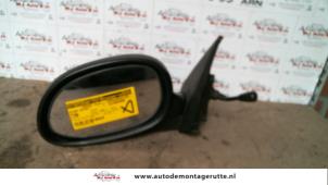 Gebrauchte Außenspiegel links Honda Civic (EG) 1.3 DX 16V Preis auf Anfrage angeboten von Autodemontage M.J. Rutte B.V.