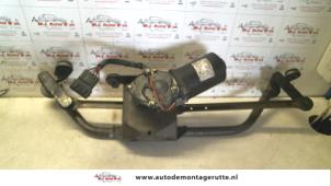 Used Wiper motor + mechanism Fiat Scudo (220Z) 1.9 TD Price on request offered by Autodemontage M.J. Rutte B.V.
