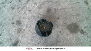 Used Ignition switch Fiat Punto II (188) 1.2 16V 3-Drs. Price on request offered by Autodemontage M.J. Rutte B.V.