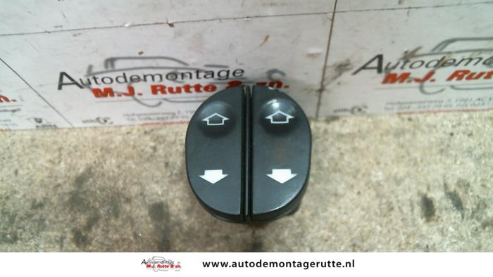 Electric window switch Ford Fiesta IV/V 1.6 16V - 42936