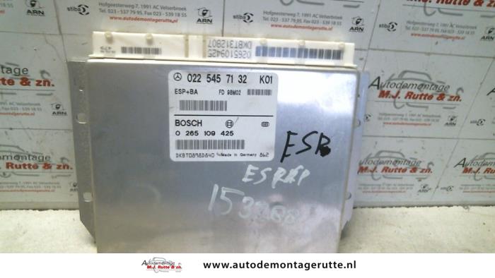 Ordenadores ESP de un Mercedes-Benz A (W168) 1.6 A-160 1998