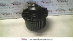 Used Heating and ventilation fan motor Toyota Yaris (P1) 1.3 16V VVT-i Price on request offered by Autodemontage M.J. Rutte B.V.