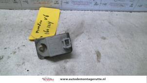 Used Ignition module Ford Mondeo II Wagon 2.5 V6 24V E2/96 EEC Price on request offered by Autodemontage M.J. Rutte B.V.