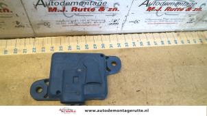 Used Airbag Module Opel Omega B Caravan (21/22/23) 2.2 16V Price on request offered by Autodemontage M.J. Rutte B.V.