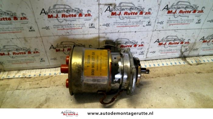 Used Ignition system (complete) Volkswagen Polo III (6N1) 1.4i 60 Price on request offered by Autodemontage M.J. Rutte B.V.