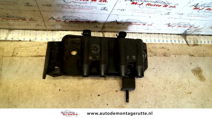 Gebrauchte Zündspule Kia Sephia (FA/FB22) 1.6i 16V Preis auf Anfrage angeboten von Autodemontage M.J. Rutte B.V.