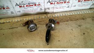 Used Door lock cylinder, right Daihatsu Cuore (L251/271/276) 1.0 12V Price on request offered by Autodemontage M.J. Rutte B.V.