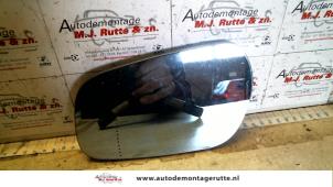 Gebrauchte Spiegelglas links Citroen Xsara (N1) 1.8i 16V Exclusive Preis auf Anfrage angeboten von Autodemontage M.J. Rutte B.V.