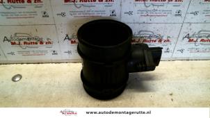 Used Airflow meter Chrysler Voyager/Grand Voyager (RG) 2.8 CRD 16V Autom. Price on request offered by Autodemontage M.J. Rutte B.V.